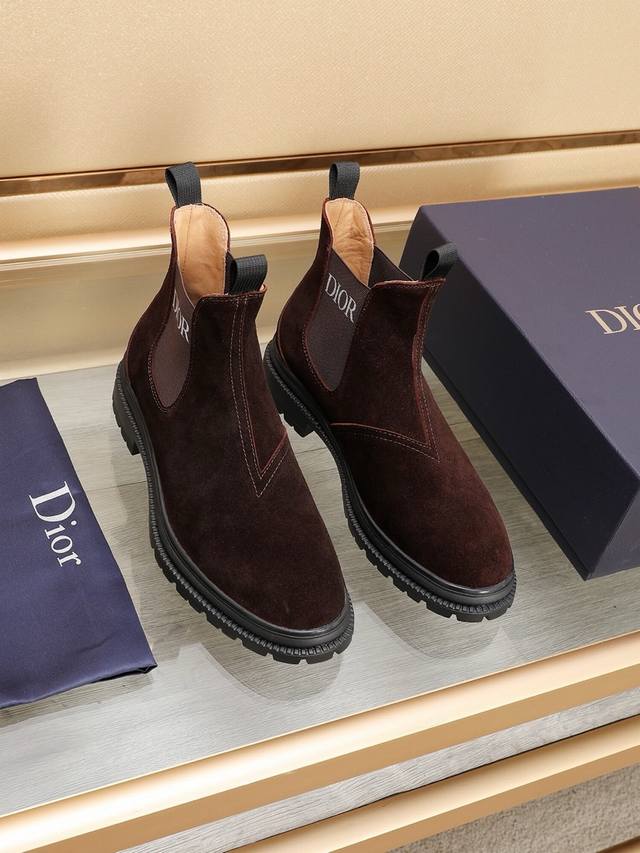 Factory direct price men's shoes and athletic shoes, original Dior design, now a