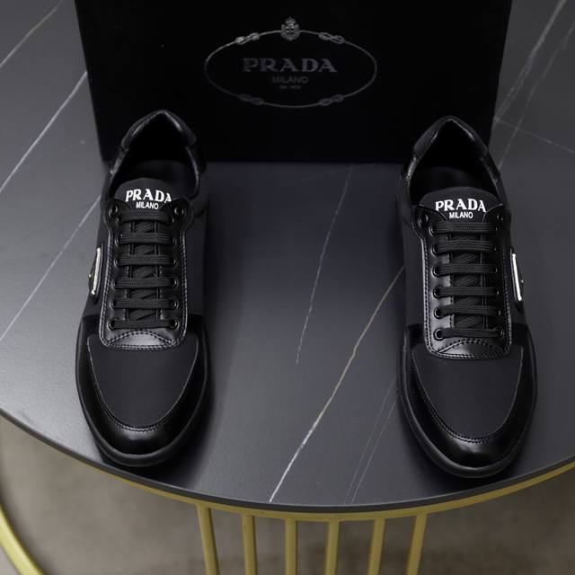 Factory direct price men's sports shoes original Brand: Prada Standard size: 38-
