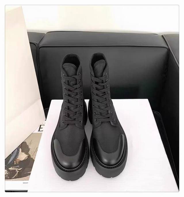 Factory direct price women's clothing, shoes, sportswear, original Celine Arc de