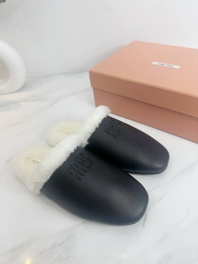 Factory direct women's shoes, sports shoes, original single item, 2025 new Miu M