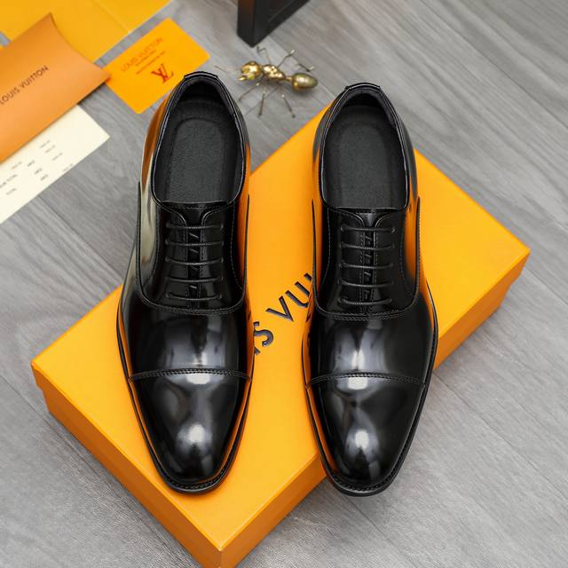 Factory direct price men's clothing, shoes, sportswear, original brand. Trademar