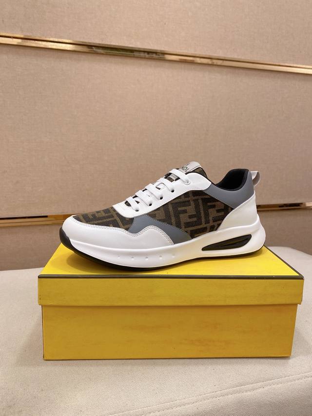 Factory direct price men's sports shoes, original Fendi new high-top shoes, impo