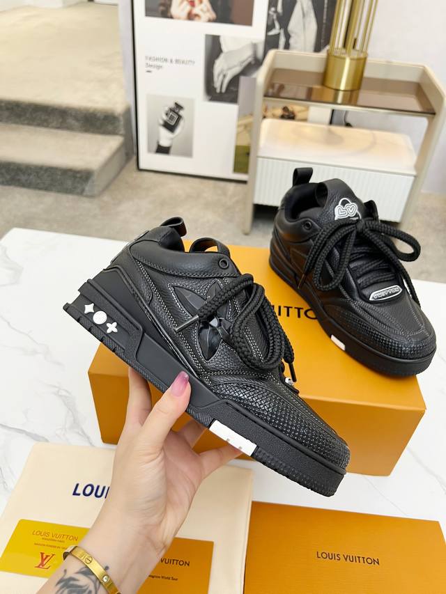 LV Skate Series 25Ss New Tariner Sneakers, Skateboard Shoes, Couple Style, Retro