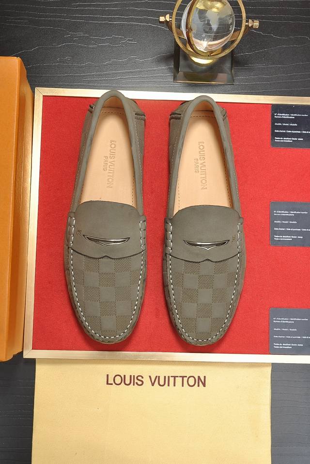 Factory Price P LV Loafers, new arrival with water-dyed cowhide lining, availabl