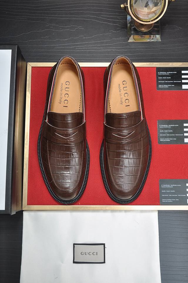 Factory Price P Gucci, Italy's top luxury men's shoe giant, presents its new all