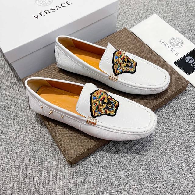 Versace is extraordinary and groundbreaking. Another masterpiece from the offici