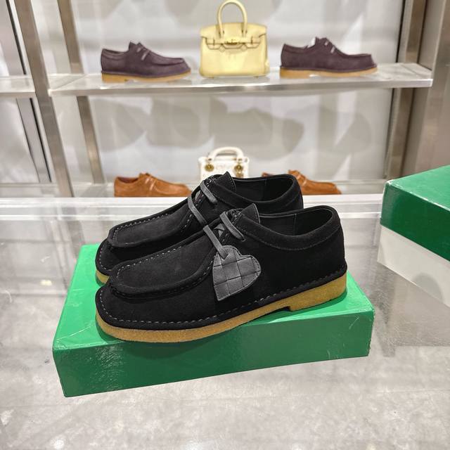 Bottega Veneta 2025 Autumn Collection, same style as boutiques, square toe woven