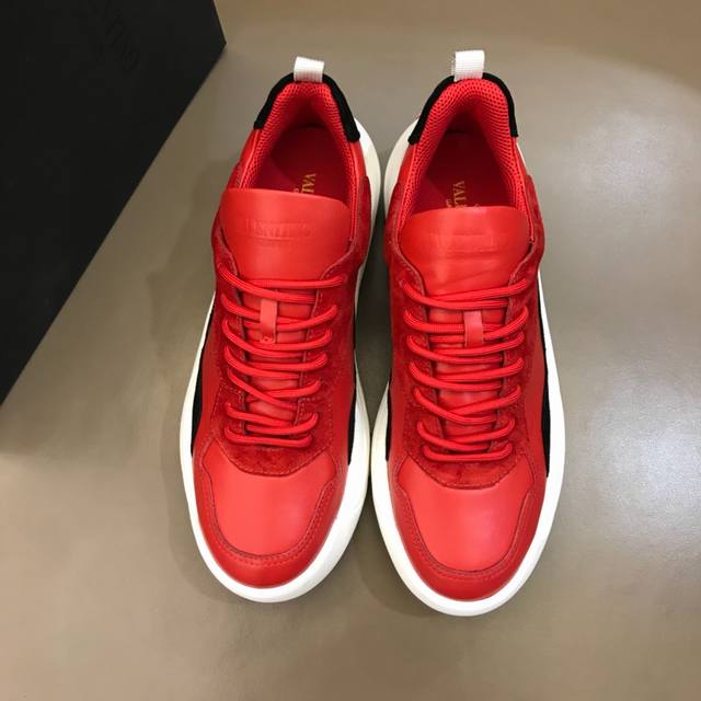 Valentin* 2S Stylish New Men's Sneakers. These sneakers feature a multi-material