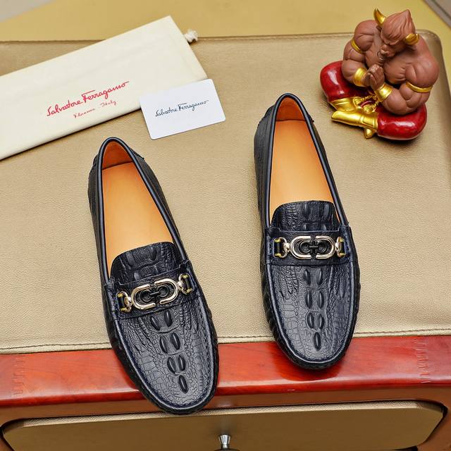 Factory direct price Ferragamo new style driving shoes, 1:1 replica quality from