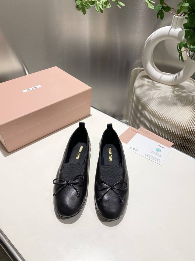 Factory direct Miu Miu 2025 Spring/Summer runway new style slip-on Mary Jane bal