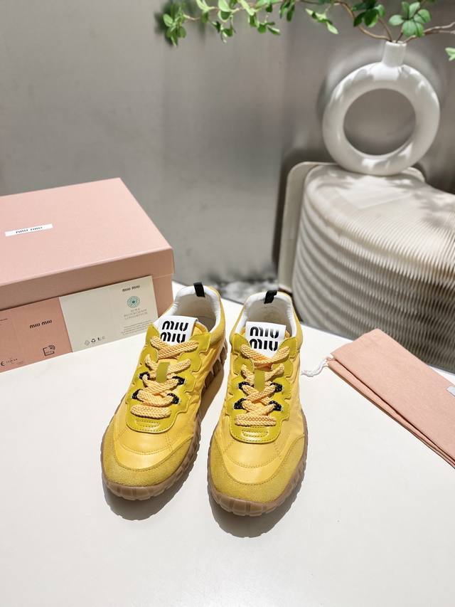 Miu Miu 2025 Forrest Gump Casual Sneakers, Spring/Summer New Arrival, a trendy a