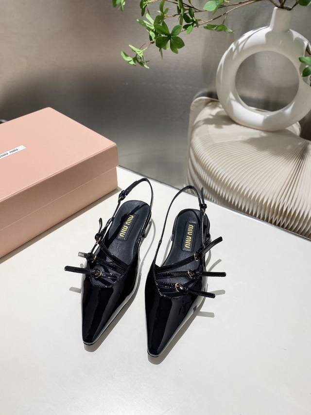 Factory direct Miu Miu runway style 2025 Spring/Summer new high-heeled strap san