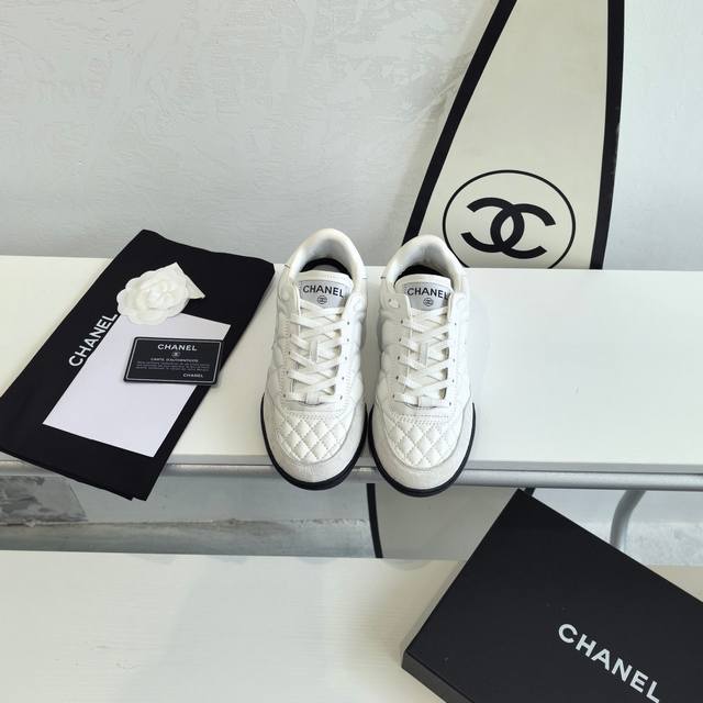 Factory direct sales of high-quality Chanel*L popular German training shoes, bla