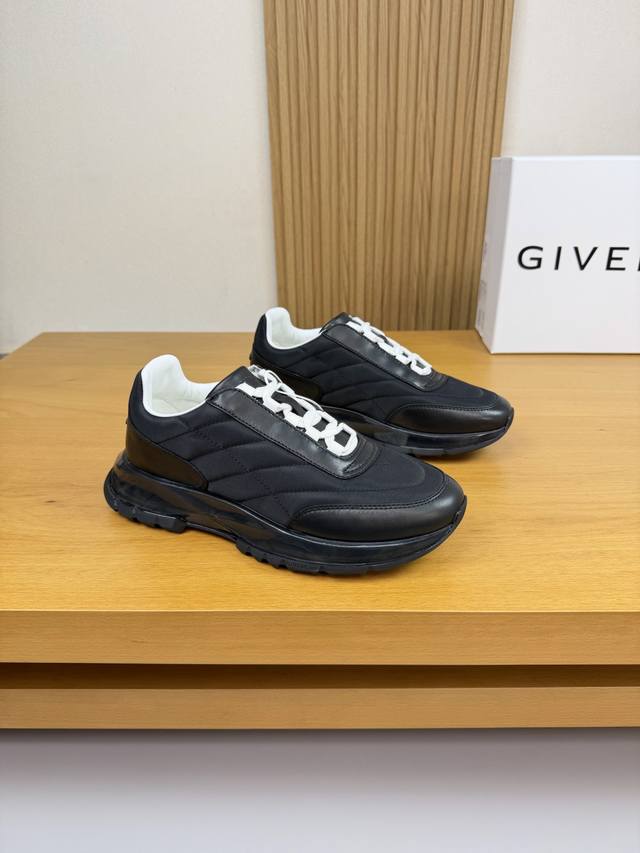 Givenchy - High-quality original single casual sports shoes - Upper: Nappa calfs Givenchy - High-quality original single casual sports shoes - Upper: Nappa calfs