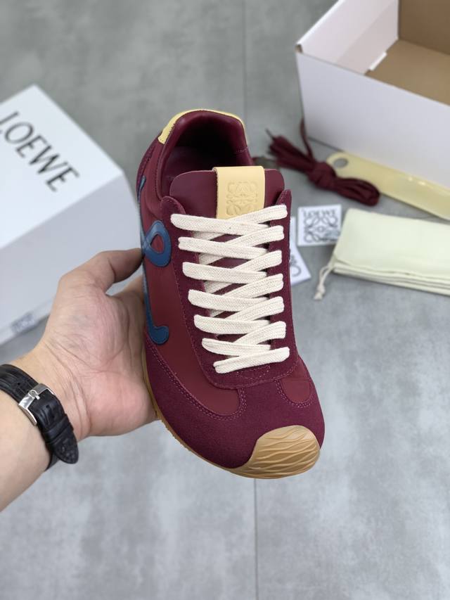 Factory direct price, real price 10 buckles. High-quality 2025 Loewe popular cas