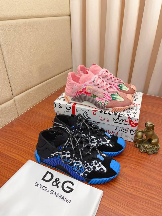Price: New Dolce & Gabbana Dg Heavy Industry Series, new casual and stylish shoe Price: New Dolce & Gabbana Dg Heavy Industry Series, new casual and stylish shoe