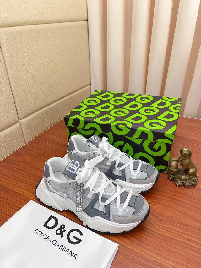 Price: Dg~ Men's casual shoes, sold simultaneously at Z store. Upper made of cow