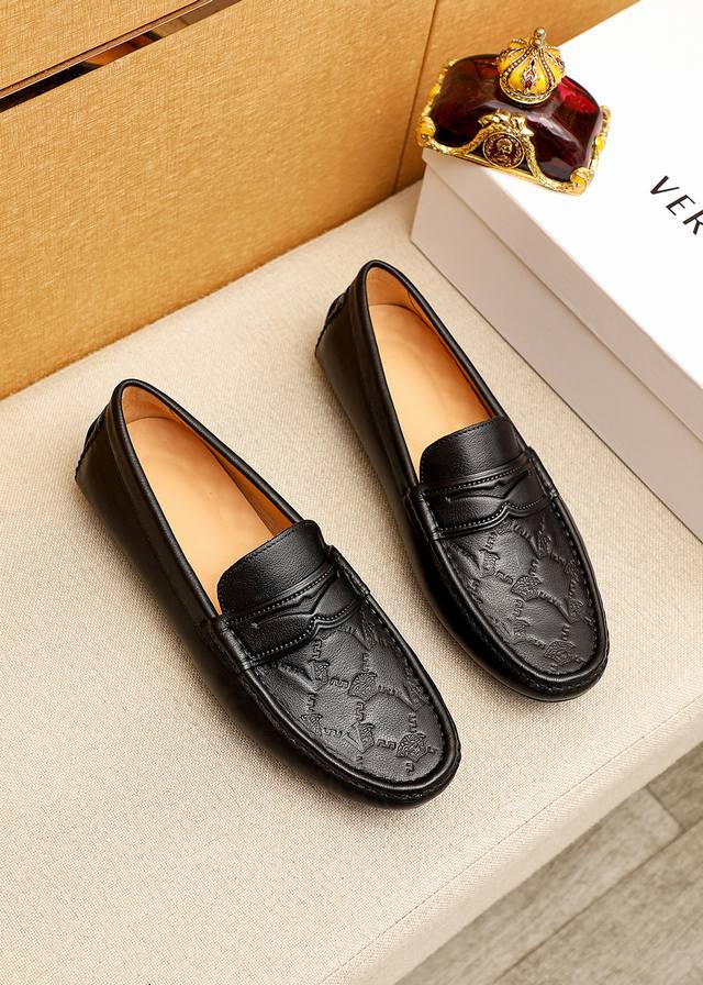 Product Brand: Versace Loafers True to Size: 38-44, 37, 45, 46 (Custom Made) Mat