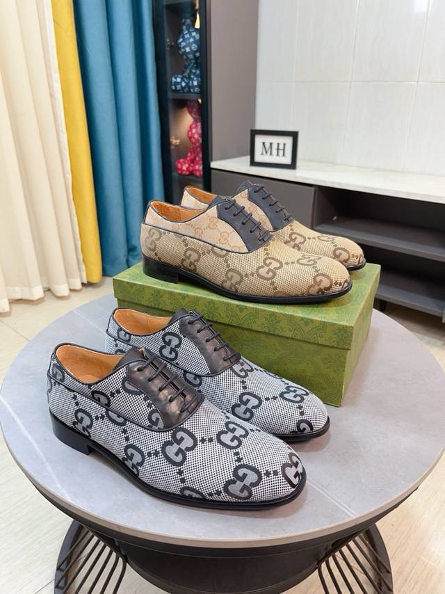 Factory Price P. Gucci leather shoes, the hottest classic design from Gucci. Sam