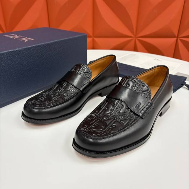 Dio* Granville Loafers, new arrival from CD, official price RMB 300. These Dio*
