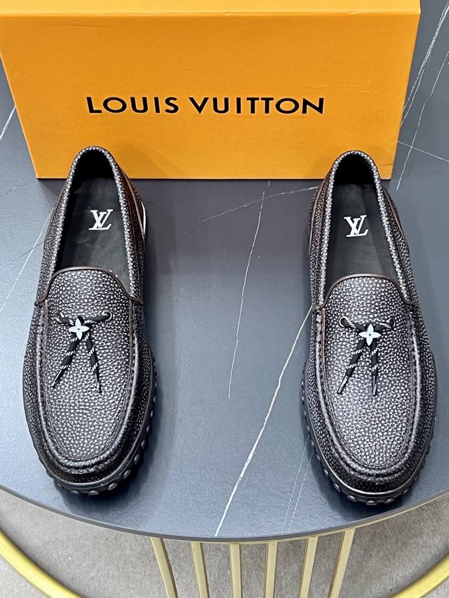 Factory Price: Top-Tier Original Shoes Brand: Louis Vuitton Lv. Material: Origin