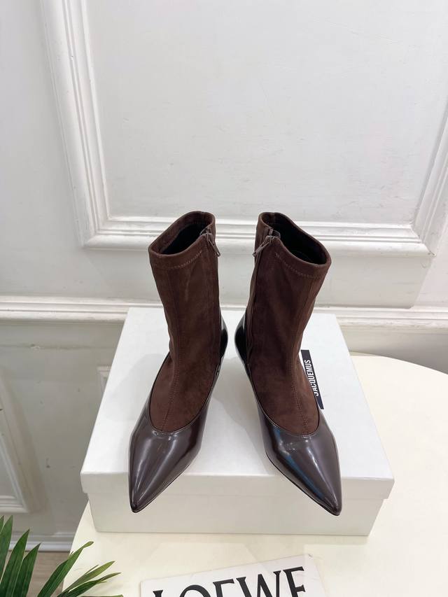 Jacquemus 2025 Autumn/Winter New Retro Pointed Toe Kitten Heel Elastic Ankle Boo