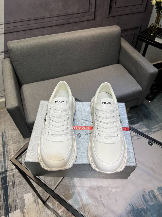 Prada men's shoes, a popular style in boutiques, synchronized with the official