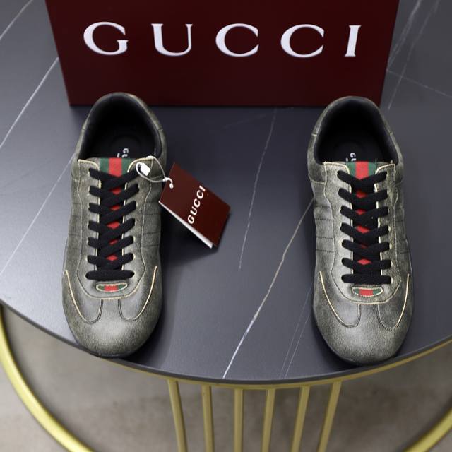 Factory Price: Gucci Shift Series Couple Sneakers. The new Gucci Shift series is