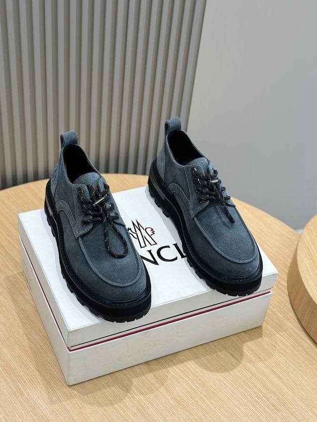 Moncler Peka City Men's Derby Shoes (Ddd) are made of imported cowhide leather a Moncler Peka City Men's Derby Shoes (Ddd) are made of imported cowhide leather a