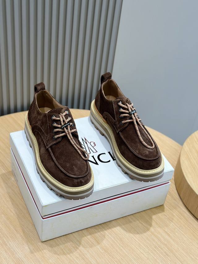 Moncler Peka City Men's Derby Shoes (Ddd) are made of imported cowhide leather a Moncler Peka City Men's Derby Shoes (Ddd) are made of imported cowhide leather a