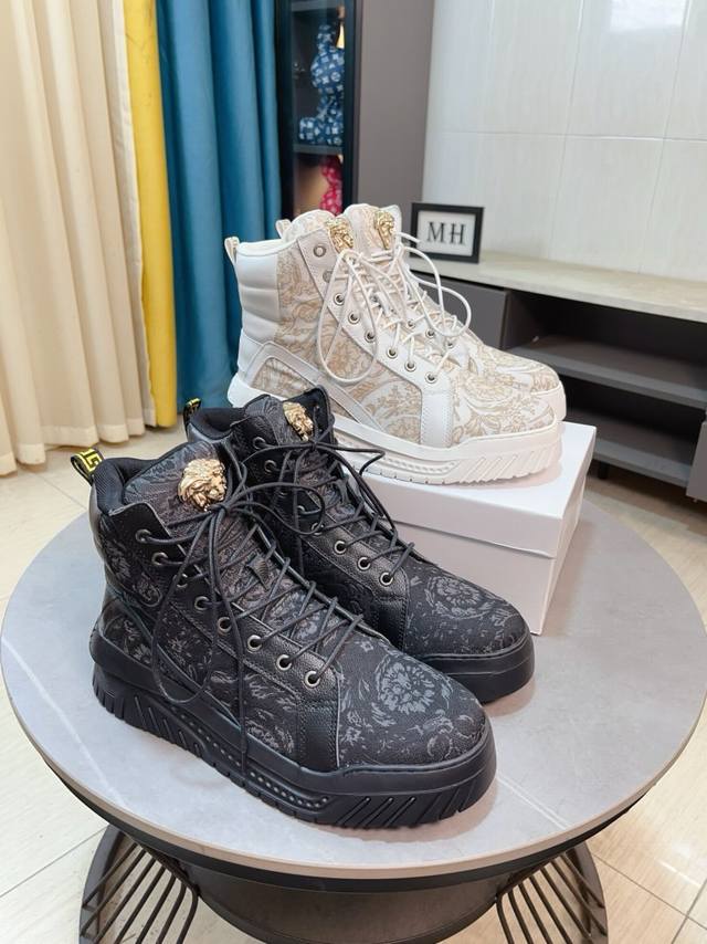 Factory Price P Versace, available with leather lining and fur lining. The lates