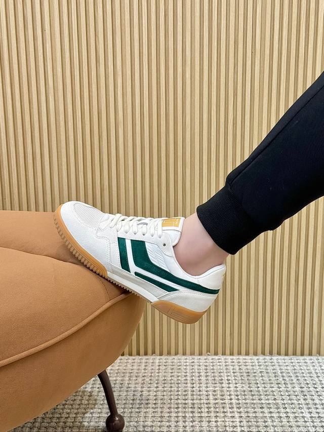 Price: Tom Ford American Fashion Luxury 2025 Hot Selling Item Size: 39-45. Tom F