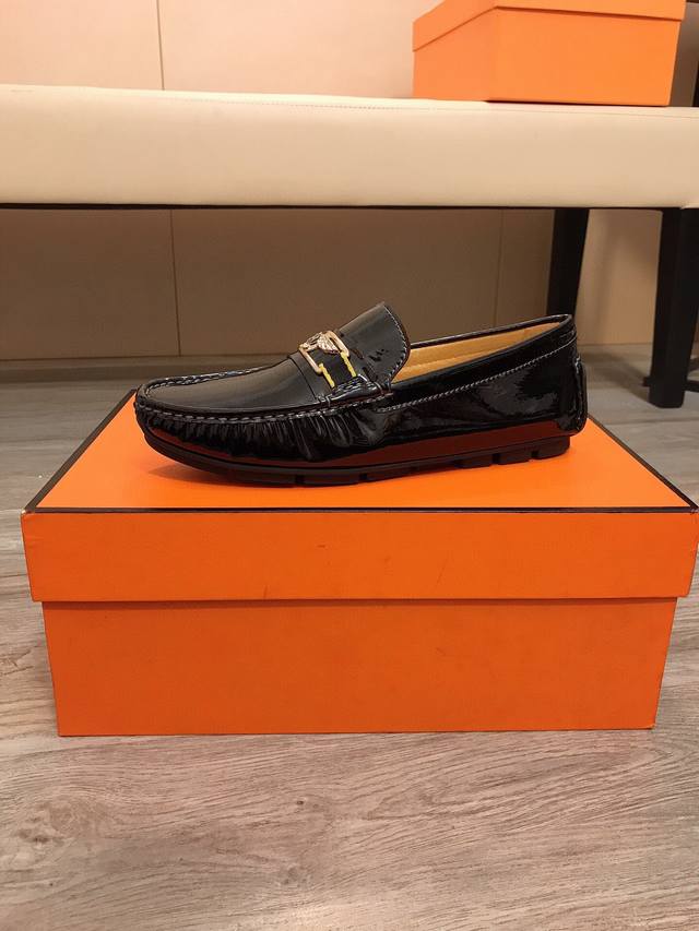 Factory Price P Burberry Loafers New Hot Item! A sophisticated and elegant style