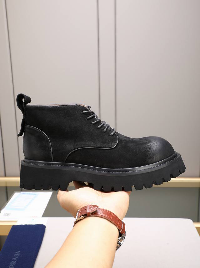 High-top Ferragamo casual leather shoes, imported top-grain suede cowhide loafer