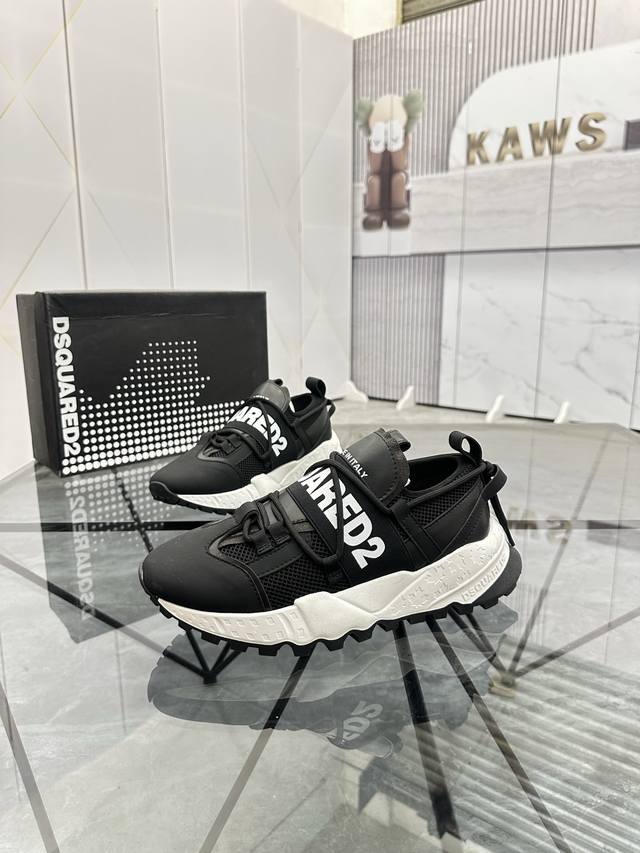 Price: P Product Brand: Dsquard D2