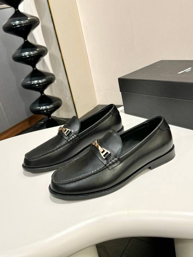 YSL Saint Laurent ~ Sizes: 39-44 (38, 45, 46) Custom-made YSL Saint Laurent men'