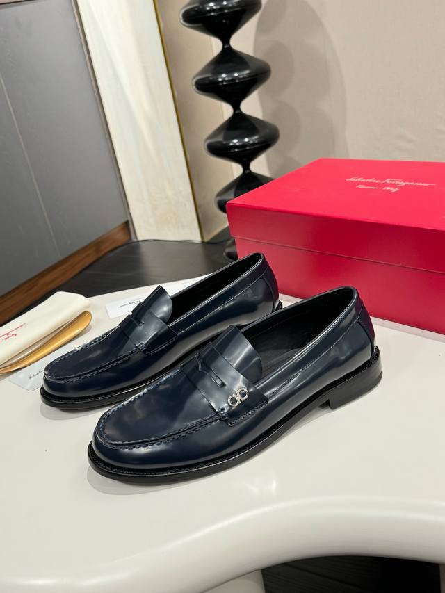 Ferragamo classic men's business leather shoes, imported black calfskin, leather