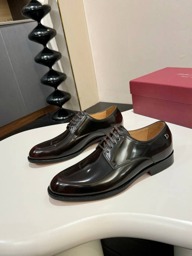 Ferragamo classic men's business leather shoes, imported black calfskin, leather