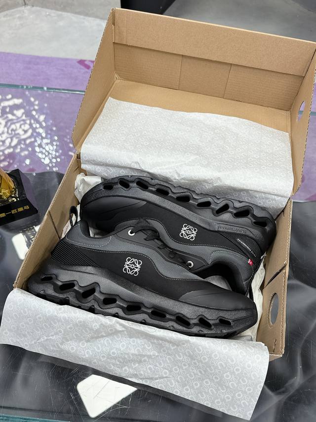 Real Price: Running shoes for professional runners, 100% comfort. A beautiful 2n