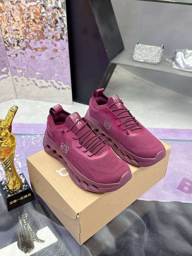 Real Price: Latest Sneakers Full Package, 100% Comfortable, Stylish and Sporty.