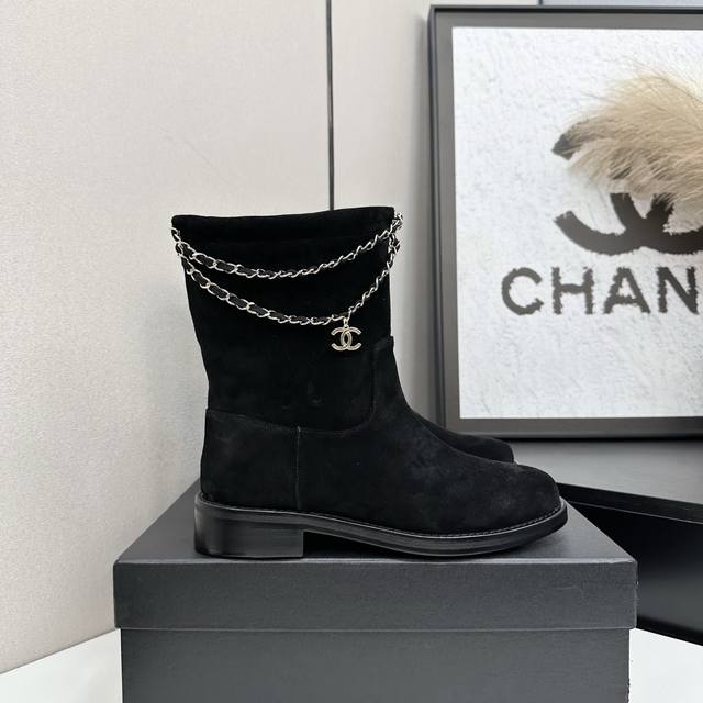 2025 Chanel Ankle Boots, a must-have item for this fall/winter season!! Chanel F