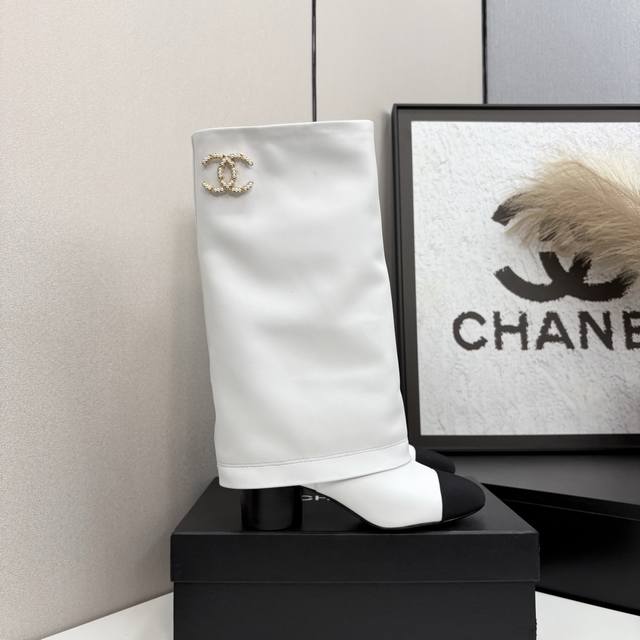 2025 Chanel Ankle Boots, a must-have item for this fall/winter season!! Chanel F