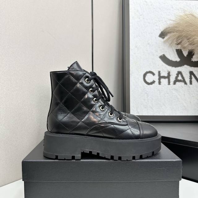 2025 Chanel Ankle Boots, a must-have item for this fall/winter season!! Chanel F