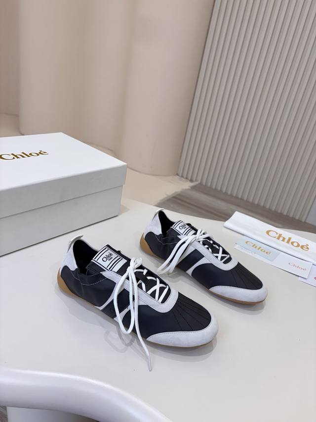 Chloe - A unique and stylish casual shoe. Chloe is committed to blending comfort Chloe - A unique and stylish casual shoe. Chloe is committed to blending comfort