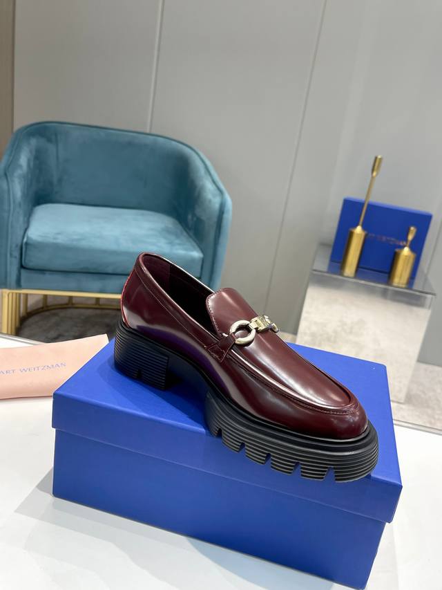 Shoes shipped! These early spring new platform loafers feature classic luxury op