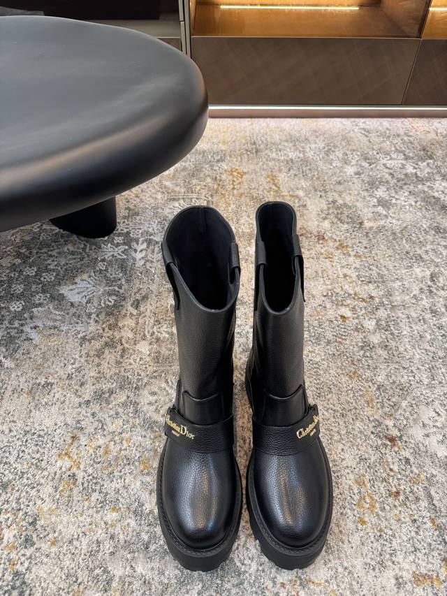 New Arrival Outer Material: Cowhide Leather Lining: Sheepskin Sole: Foam Molded