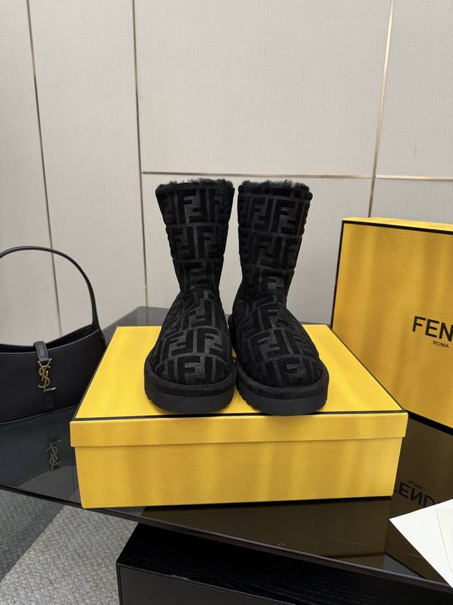 Fendi Apres Chic Snow Boots, calfskin upper, classic Ff embossed pattern, lambsk