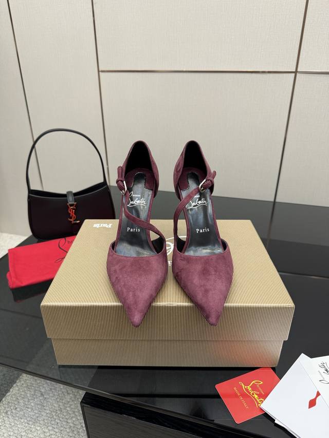 Christian Louboutin high heels, patent leather suede upper, red sole, single-str