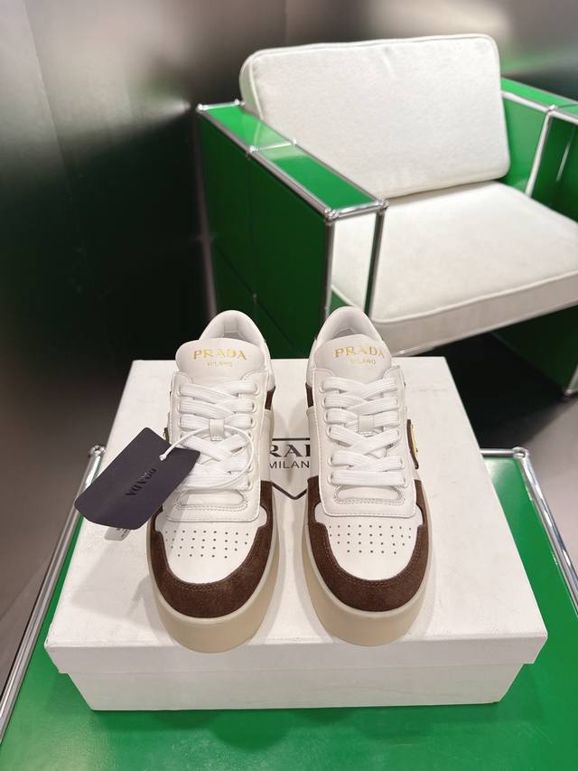 K023 Prada 25 New Platform Casual Sneakers These sneakers continue the timeless