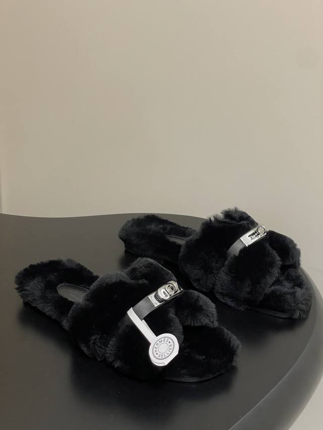 Top Quality Hermes Kelly Buckle 'H' Wool Slippers - A Timeless Classic! These cl